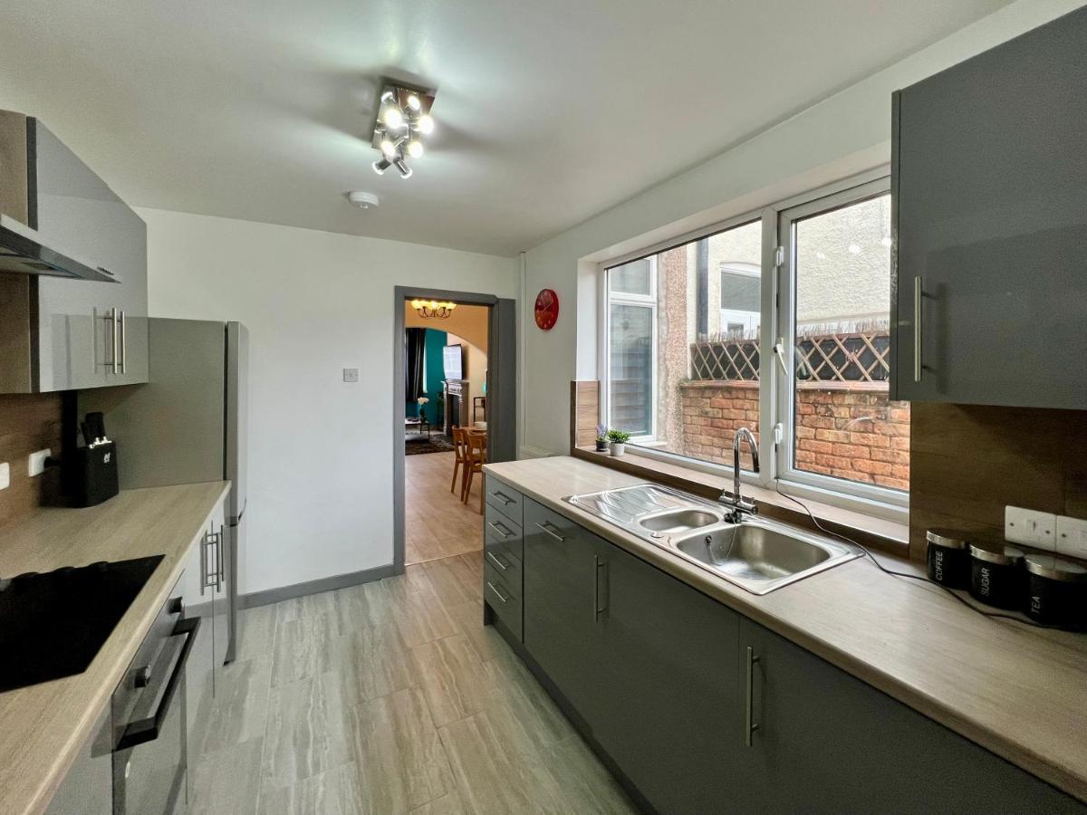 Bramhall House - Great For Contractors Or Family Holidays Cleethorpes Bagian luar foto