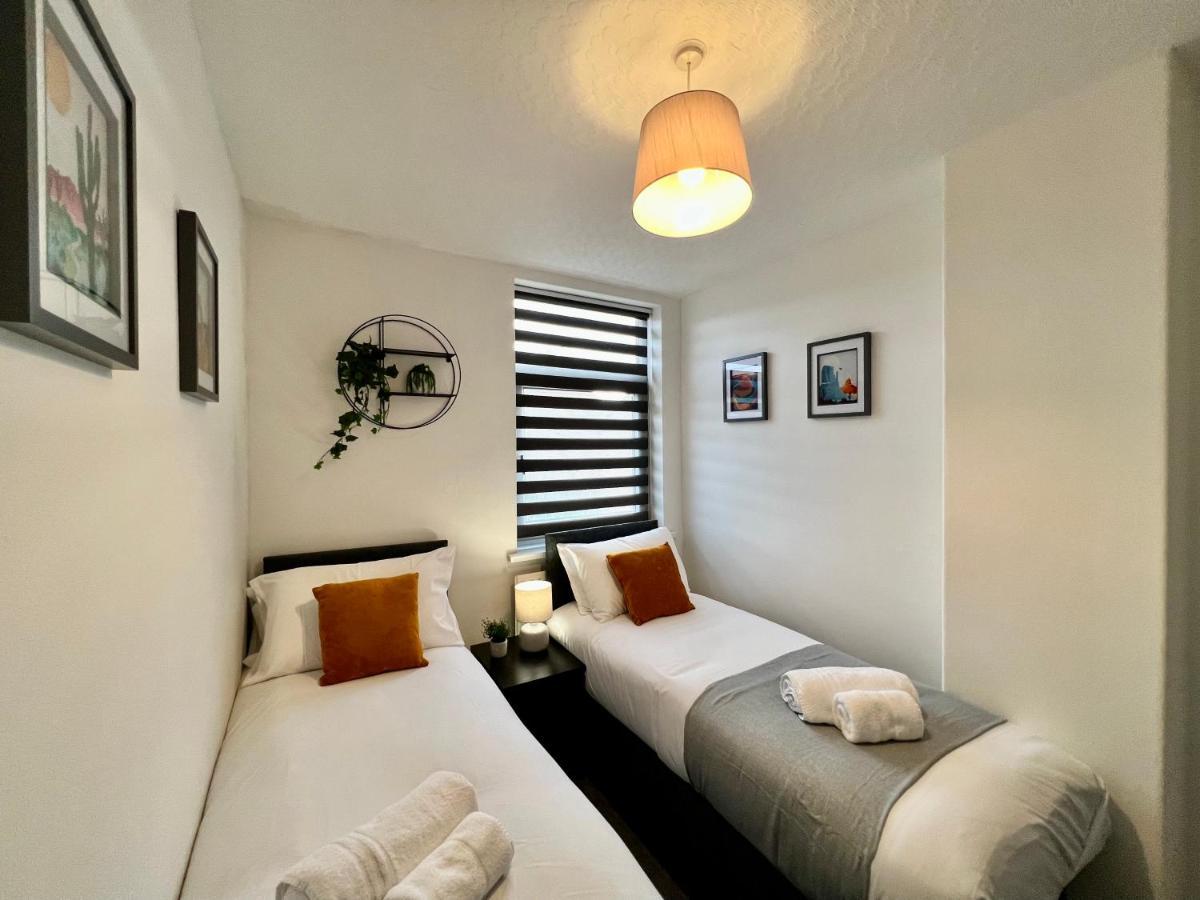 Bramhall House - Great For Contractors Or Family Holidays Cleethorpes Bagian luar foto