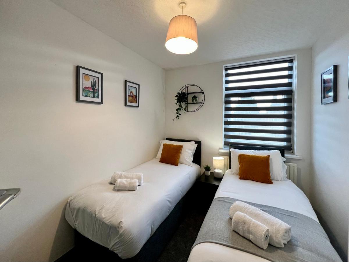 Bramhall House - Great For Contractors Or Family Holidays Cleethorpes Bagian luar foto