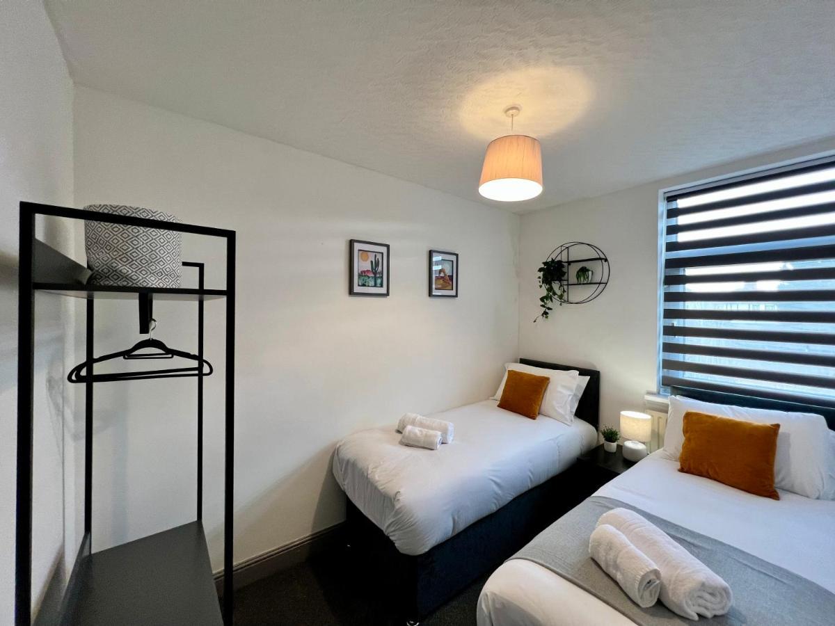 Bramhall House - Great For Contractors Or Family Holidays Cleethorpes Bagian luar foto