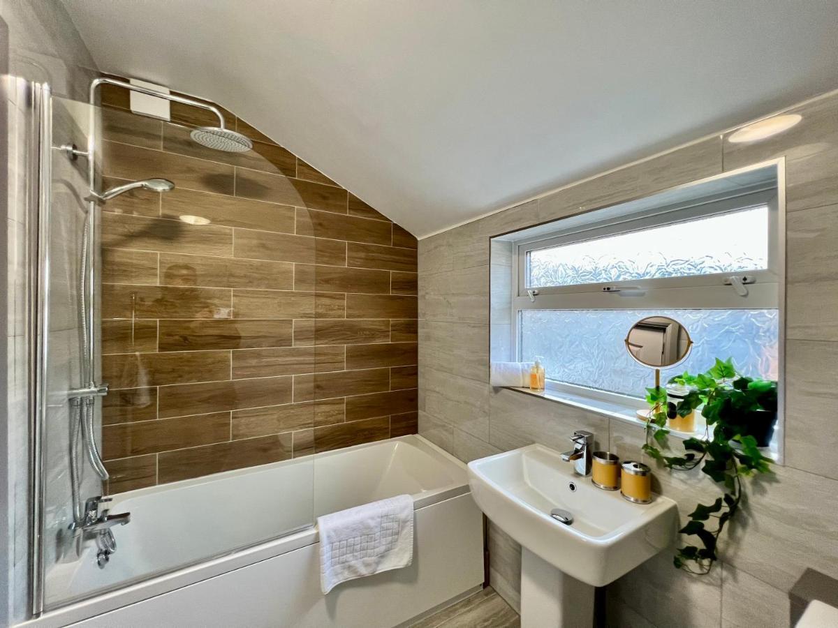 Bramhall House - Great For Contractors Or Family Holidays Cleethorpes Bagian luar foto